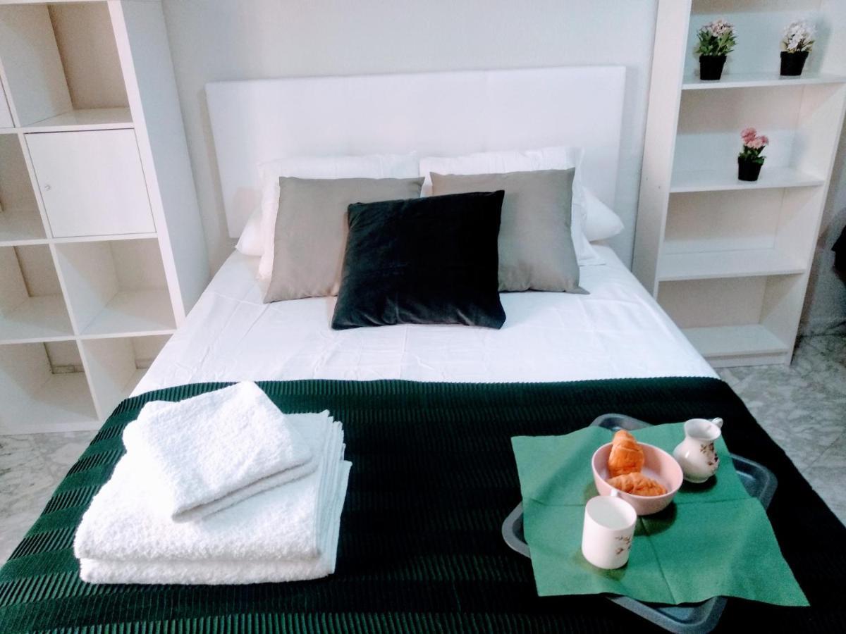Wish Suite Central De Sevilla Ngoại thất bức ảnh